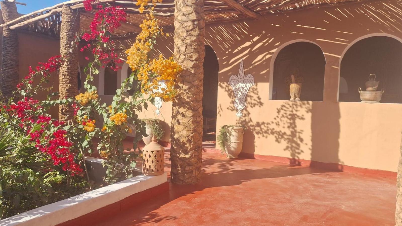 Bed and Breakfast Dar Nomads à M'Hamid El Ghizlane Extérieur photo
